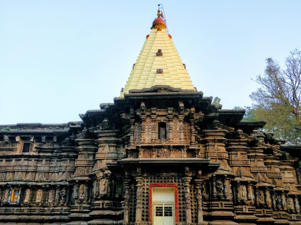8. Mahalaxmi Temple Kolhapur – The Goddess of Wealth